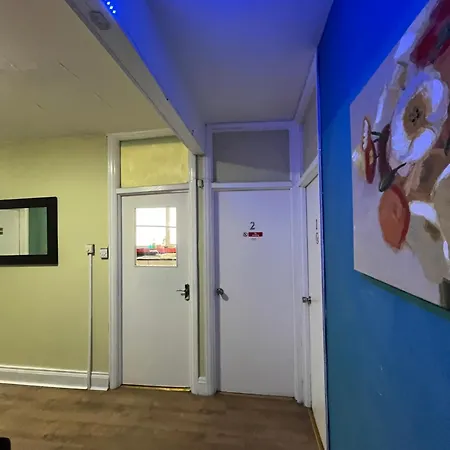 Executive 3 Near Southmead Hospital On Bathroom דירה בריסטול